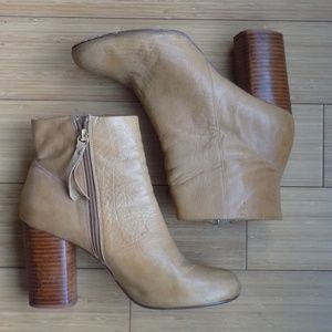 Chinese Laundry Tan Booties